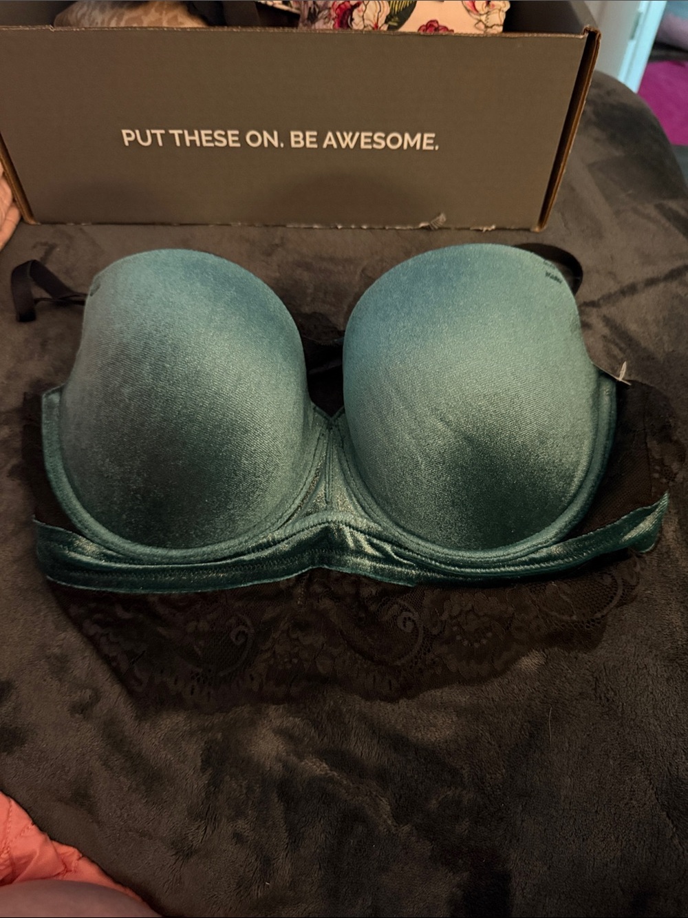 Adore Me Teal Velvet Strapless Push-Up Bra - New